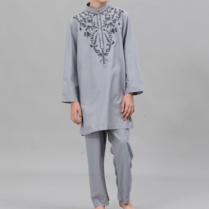 Boys' Embroidered Thobe Set with Pants(MKB034)