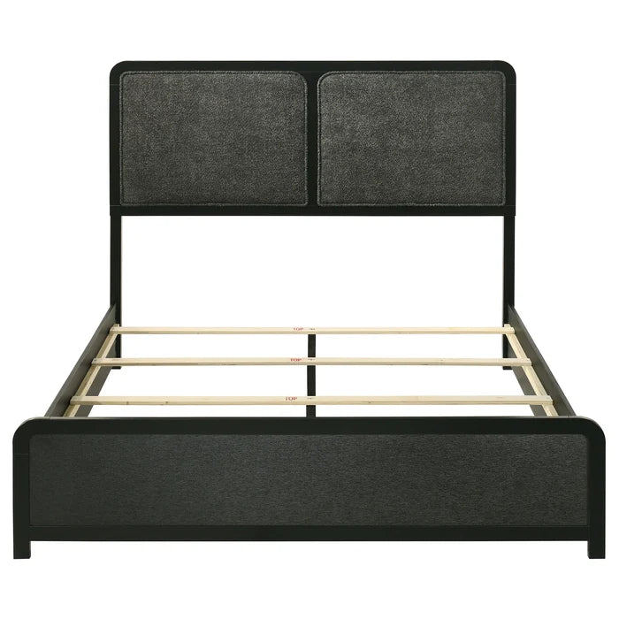 Cavelle Panel Bed