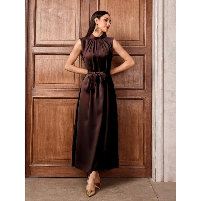 Brown / M