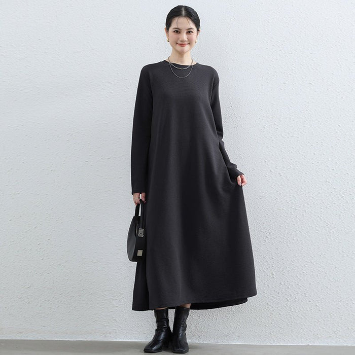black / M