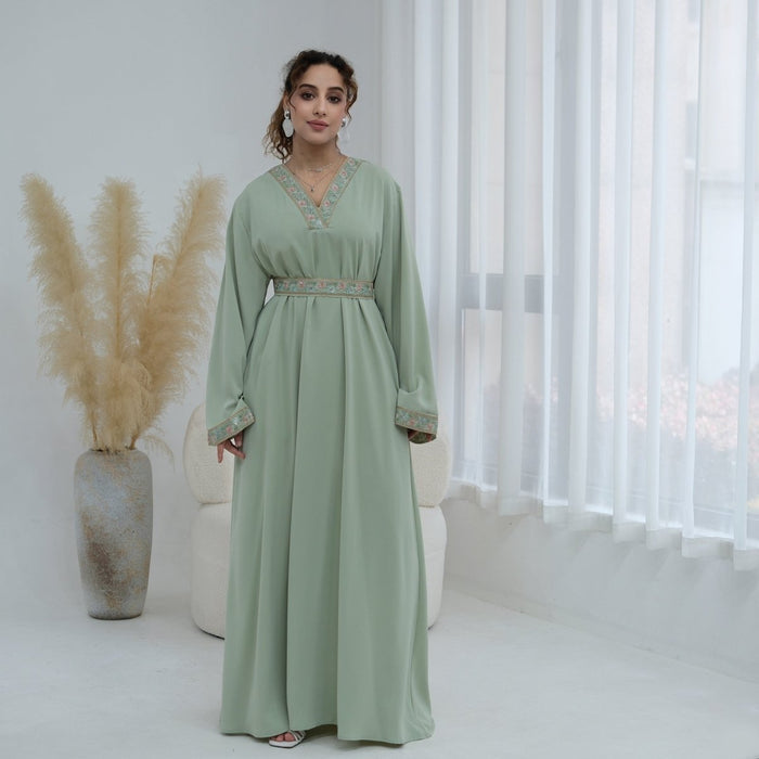 Light green / S