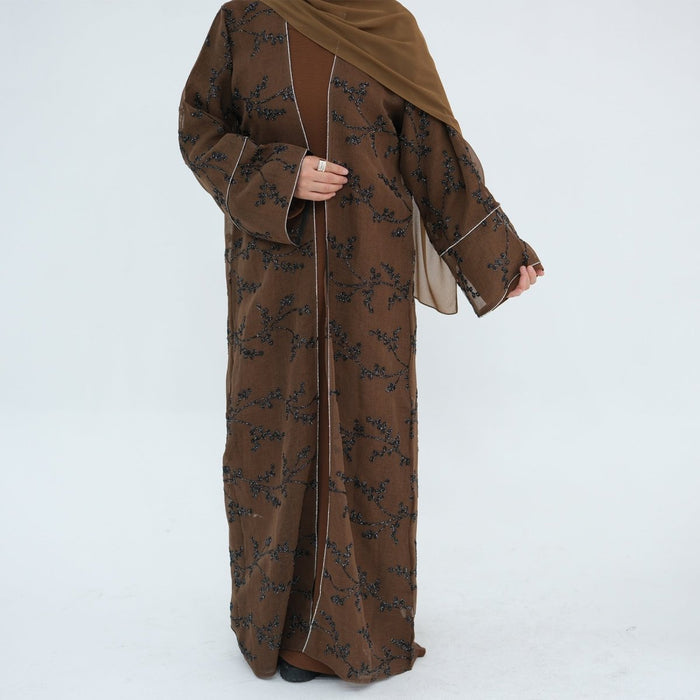 Brown / M
