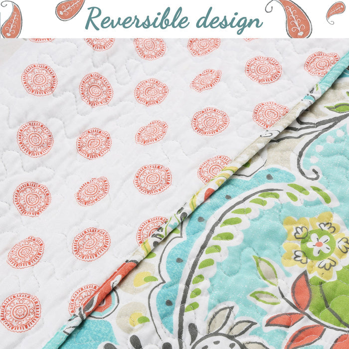 Mirage Paisley Reversible Quilt Bedding Set
